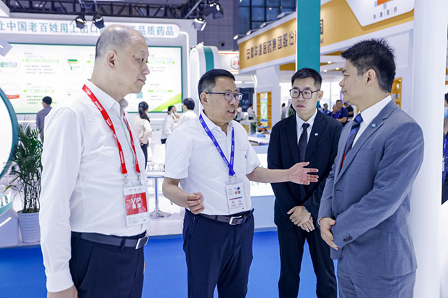天山藥業(yè)參加第90屆中國(guó)國(guó)際醫(yī)藥原料藥/中間體/包裝/設(shè)備交易會(huì)第88屆全國(guó)藥品交易會(huì)